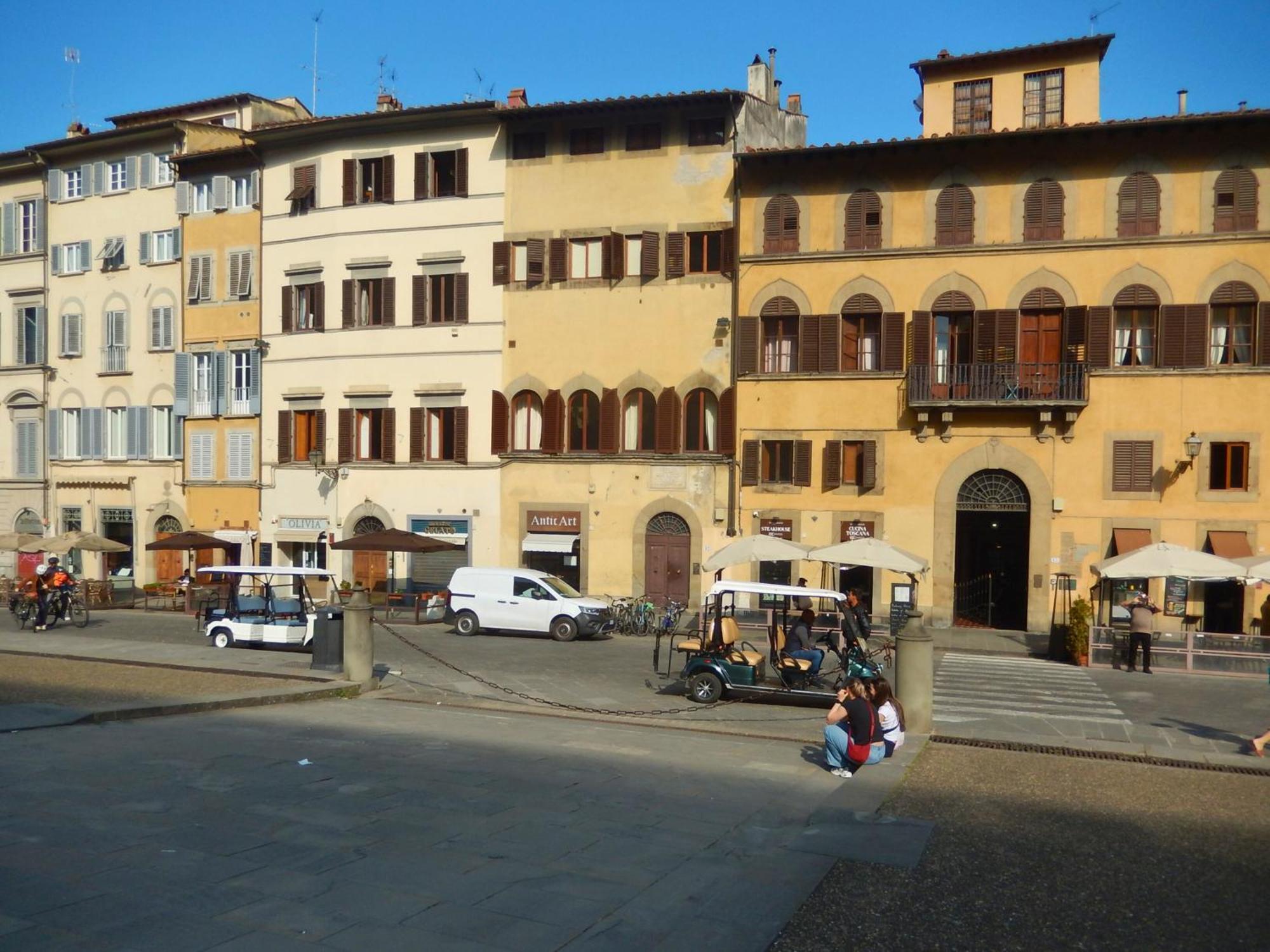 Panoramic View 2 Pitti Palace Close 2Ponte Vecchio Floransa Dış mekan fotoğraf